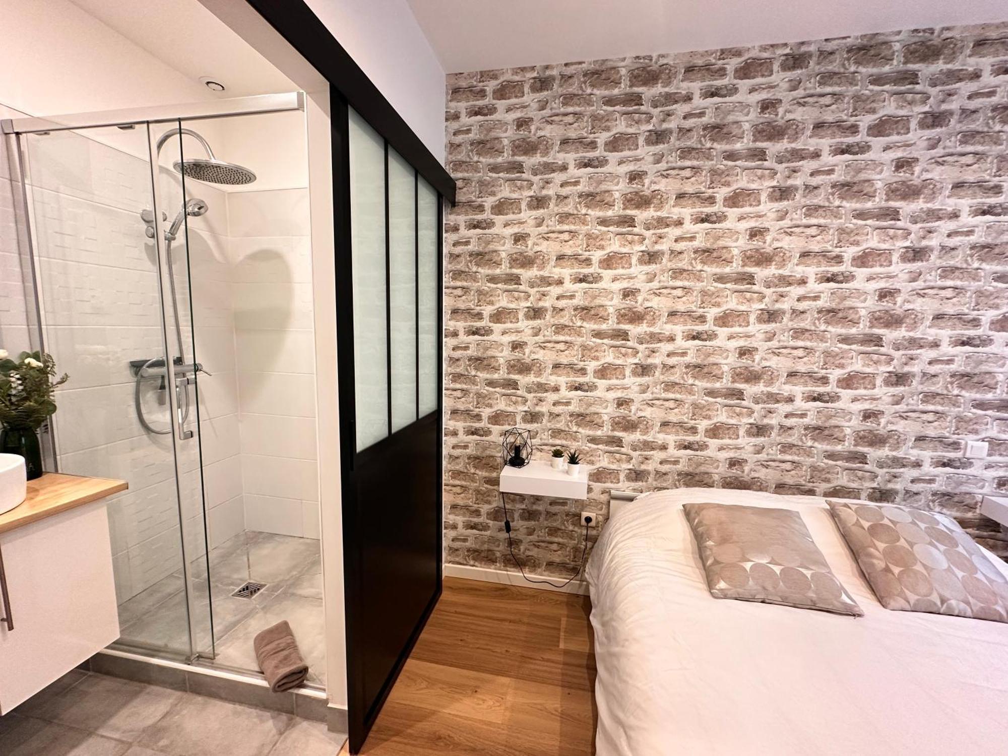 Le Remois - Charmant T2 - Renove - Parking - Cour Privative - Wifi Reims Exteriör bild