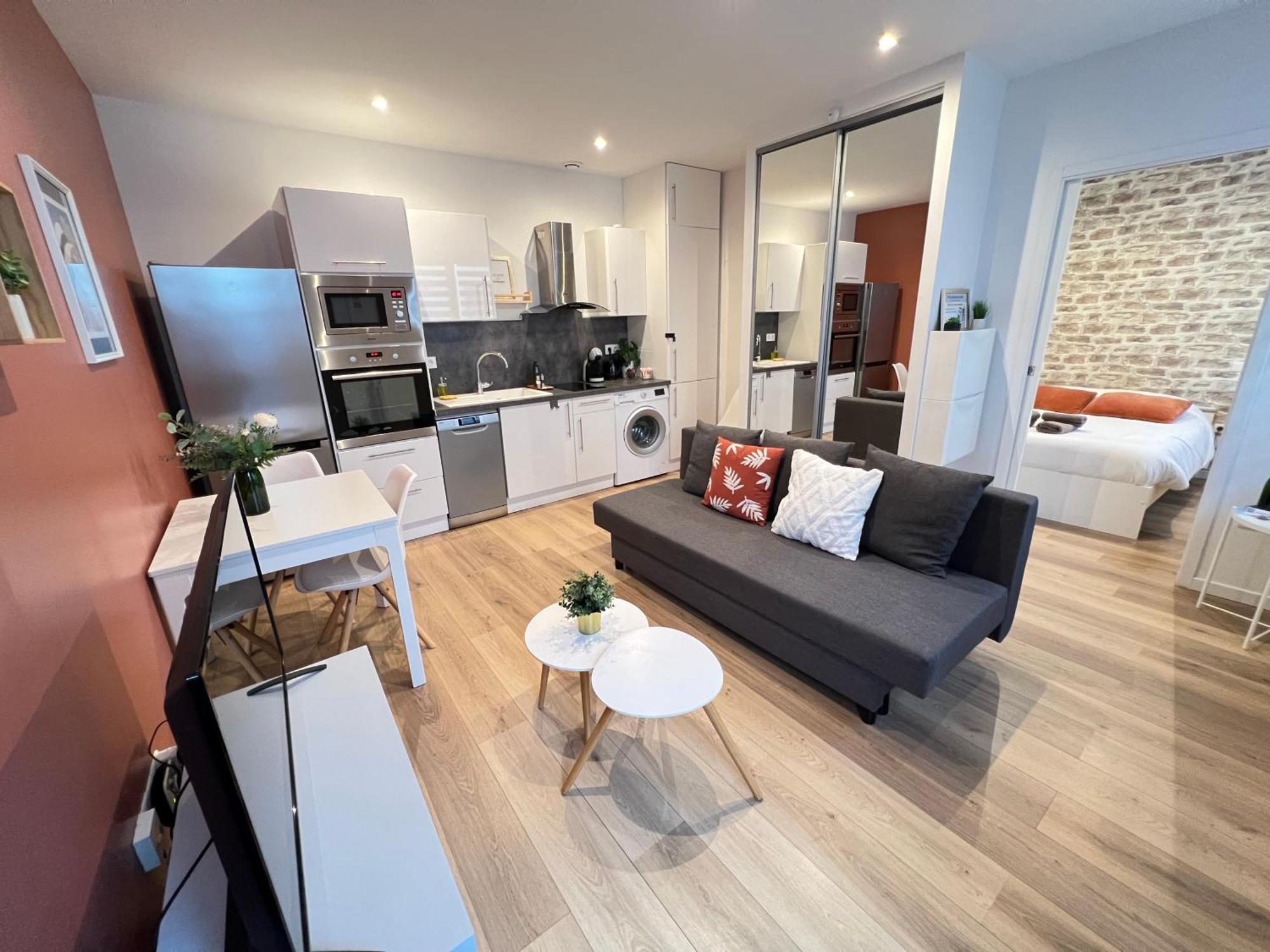 Le Remois - Charmant T2 - Renove - Parking - Cour Privative - Wifi Reims Exteriör bild